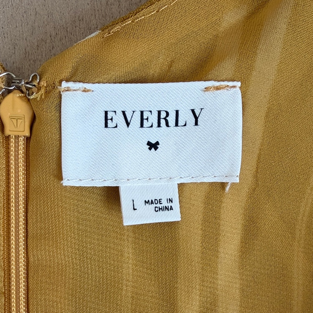 Every Striped Mustard Yellow mock Wrap Dress Size L - Picture 11 of 11